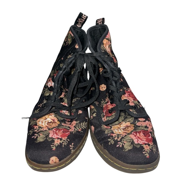 Dr. Martens Shoes - Dr. Martens Floral boots